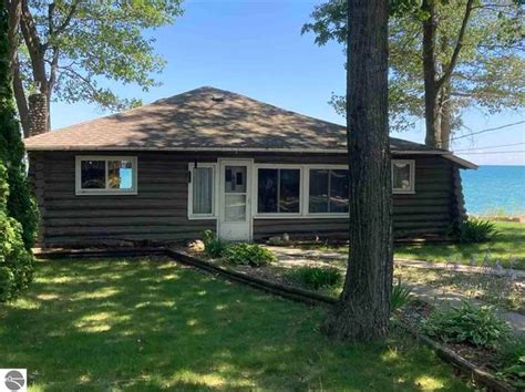 waterfront homes for sale near tawas mi.